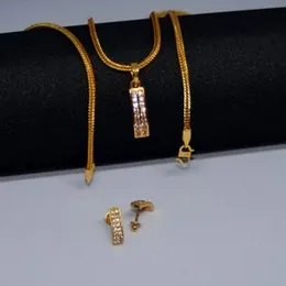 𝓰𝓸𝓵𝓭 𝓹𝓵𝓪𝓽𝓮𝓭 1.9𝓶𝓶 𝓷𝓸𝓻𝓶𝓪𝓵 𝓯𝓸𝔁 𝓬𝓱𝓪𝓲𝓷 𝔀𝓲𝓽𝓱 𝓹𝓮𝓷𝓭𝓪𝓷𝓽.