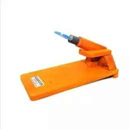 1111952 table scraper small