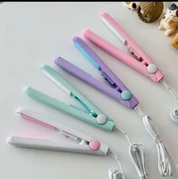 Mini Hair Straightening Irons Straightens Sealing