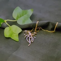 Gold plated Elegant Small spider neckless.
