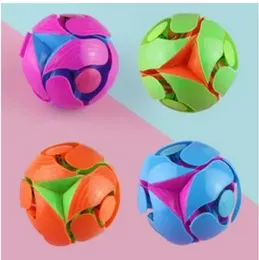 Football Switch Pitch (Random Colours) - Educational Innovation Action in Mid Air Switch Pitch Ball Toy for Kids