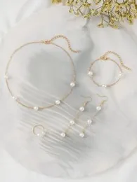 fashion Elegant Pearl Necklace