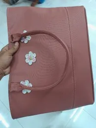 women's handbag or tote bag