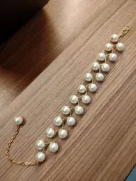Pearl bracelet