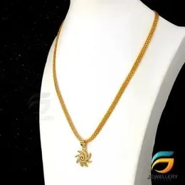 Gold Plated Guaranteed 18/24 inch Bismark Chain 04MM with Star Sun Theme pendant Necklace for ladies.