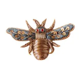 Lovetholy 11pcs, 4x3cm Bee Shaped Embroidery Neck Sew On Applique Patches/Decorative Patches for Clothes, Jackets, Jean's, Blouse, Saree, Dress Decora