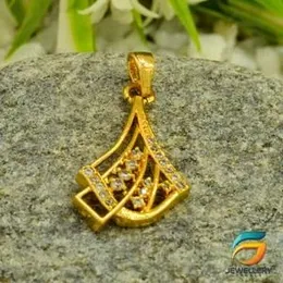 Góld Plated Pendant Guarantee Fashion and Stylish Design for Women.