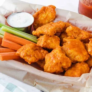 2LB Boneless wings
