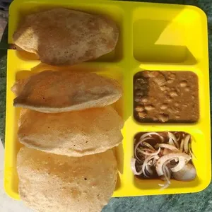 Sholay Poori