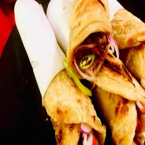 Aloo Tikki Roll