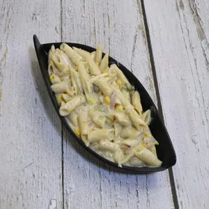 Creamy White Sauce Pasta