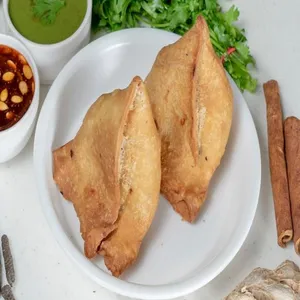 Sabzi Samosa [Big, 1 Piece]