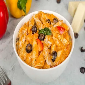 Red Sauce Chicken Pasta