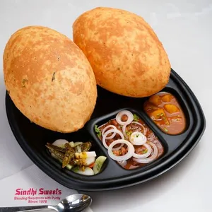 Channa Bhatura