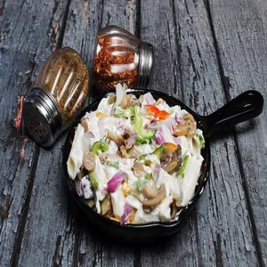 Veg Creamy White Cheese Pasta