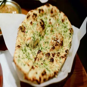 Chilli Garlic Naan