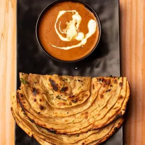Dal Makhni with 2 Lachha Paratha