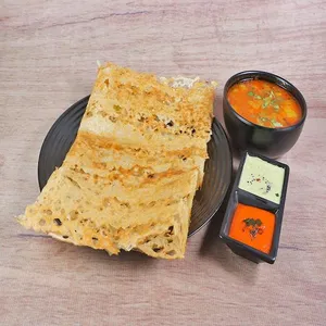 Rawa Butter Paneer Masla Dosa