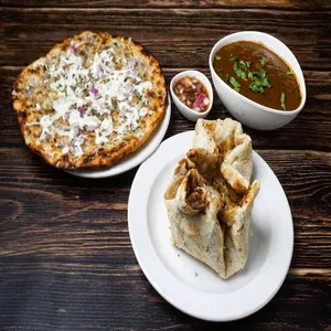 Aloo Onion Cheese Kulcha & Chur Chur Kulcha