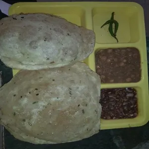 Sholay Bhature