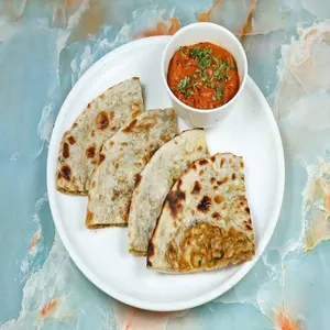 Chicken Keema Naan