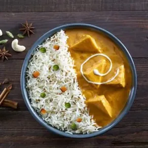 Matter Paneer + Rice