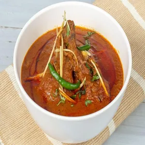 Chicken Curry with 3 Tandoori Roti