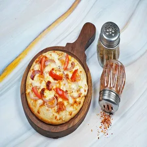 Onion and Tomato Pizza [7 inches]