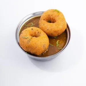 Vada [2 Pieces] with Sambhar