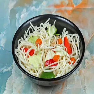 Veg Hakka Noodles
