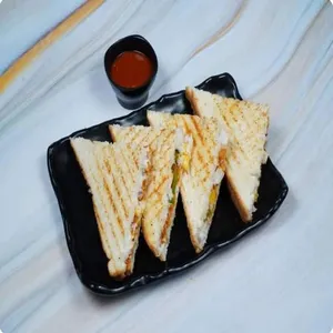 Veg Paneer Grilled Sandwich