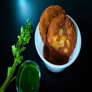 Aloo Tikki Chaat