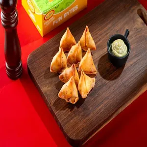 Paneer Platter Samosa Mini 9pcs