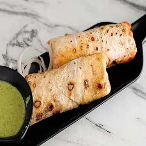 Achari Chaap Roll (premium)