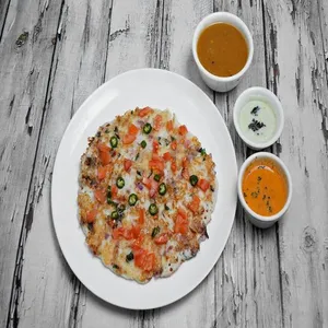 Veg Uttapam