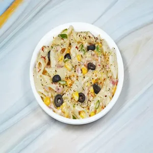 White Sauce Pasta