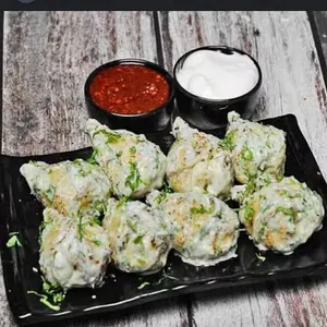 Afghani Chicken Momos