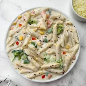 White Sauce Pasta