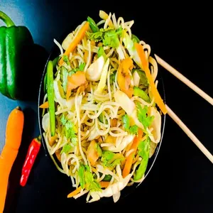 Chicken Hakka Noodles