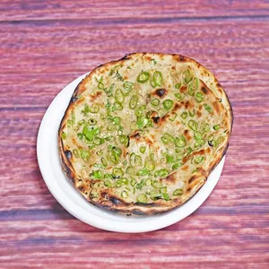 Hari Mirch Paratha