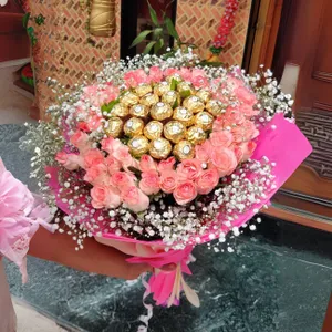 Large Pink Chocolate Bouquet