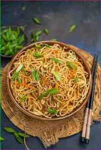 Paneer Hakka Noodles
