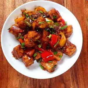Chilli Paneer (Dry)