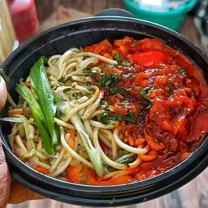 Hakka Gravy Noodles