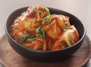 Chilly Garlic Momos