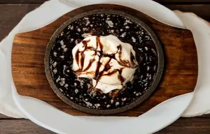 Sizzling Brownie - Must Try