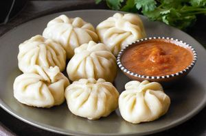 Steam Momos
