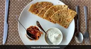 Aalu Paratha with Dahi (1pc)