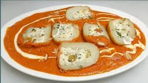Kashmiri Stuffed Dum Aloo