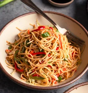 Hakka Noodles
